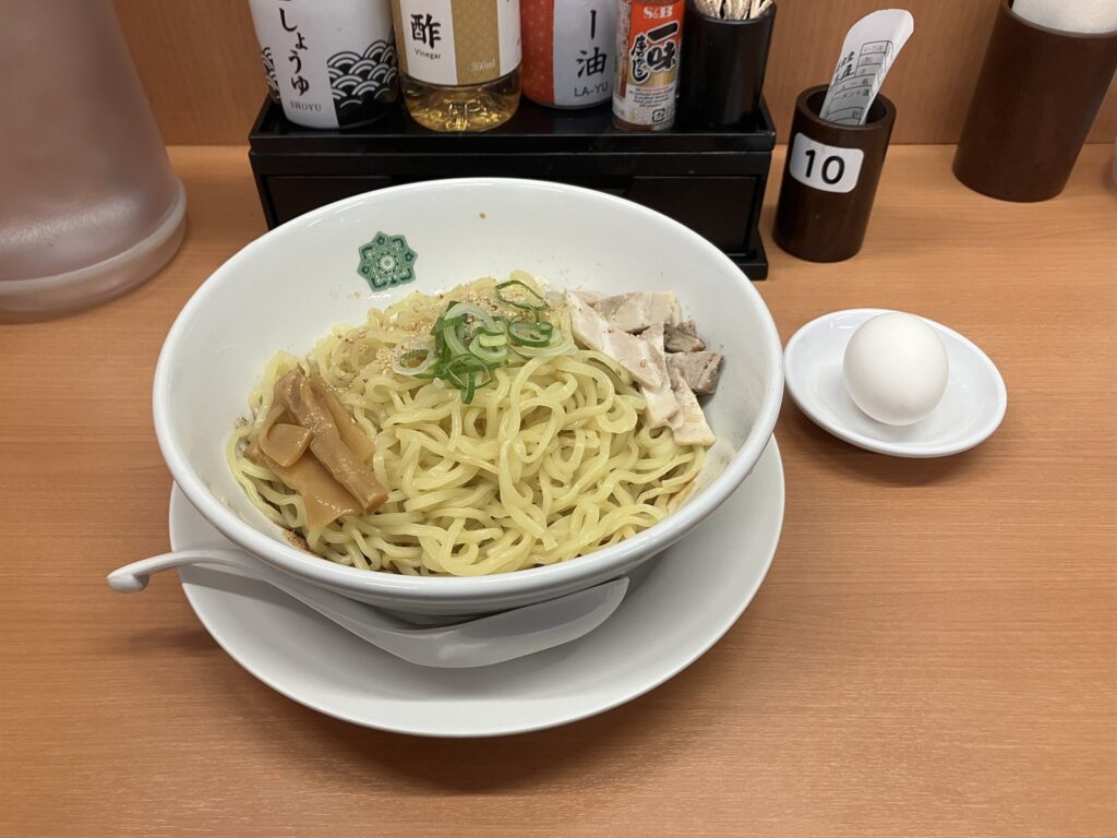 汁なしラーメン（麺大盛）
