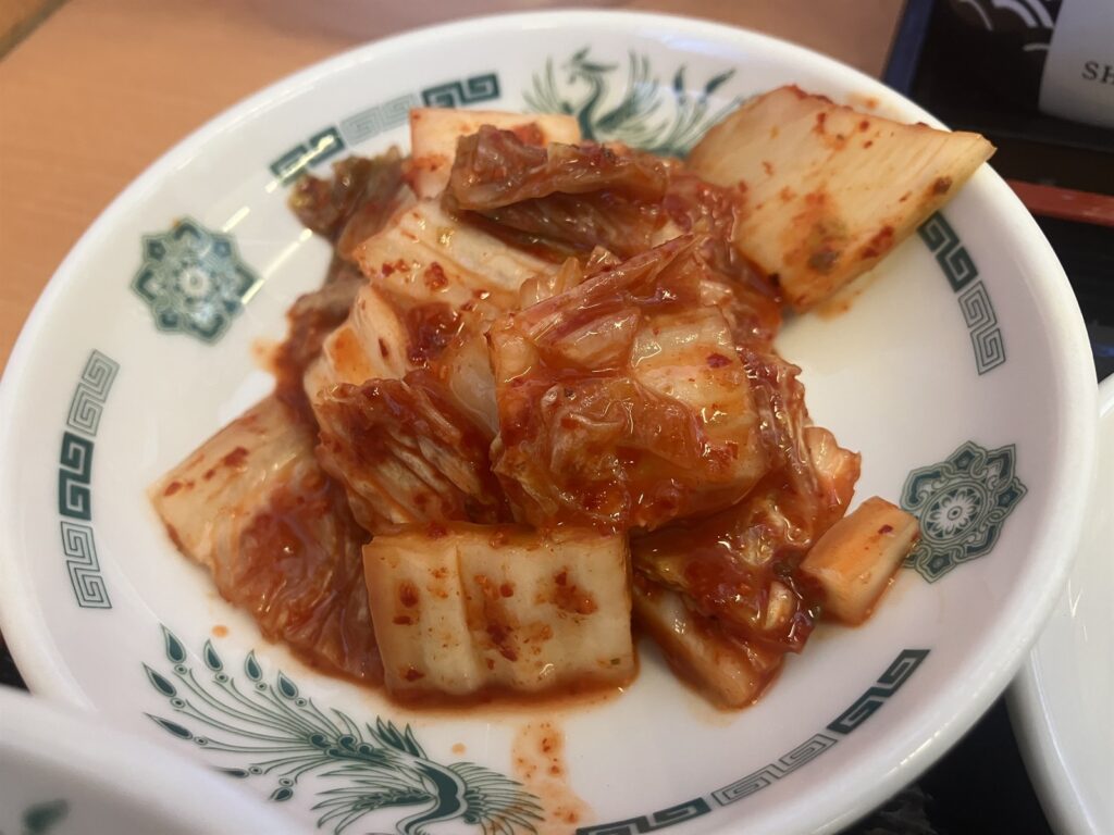 つけ合わせの白菜キムチ