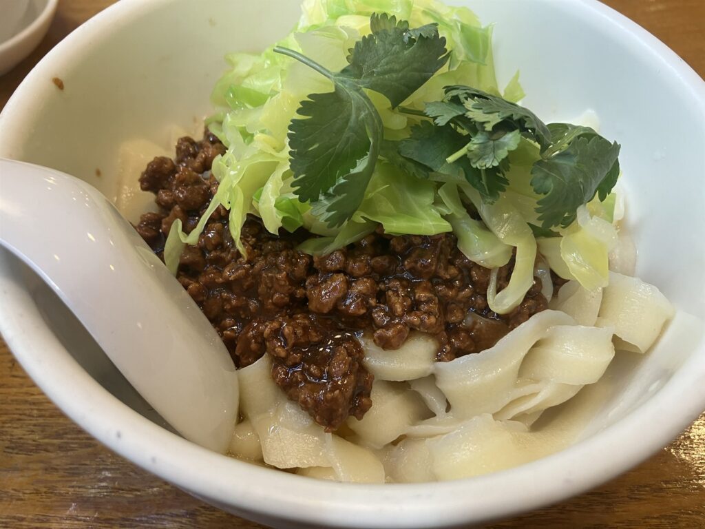 炸醤刀削麺（ジャージャー麵／並盛）