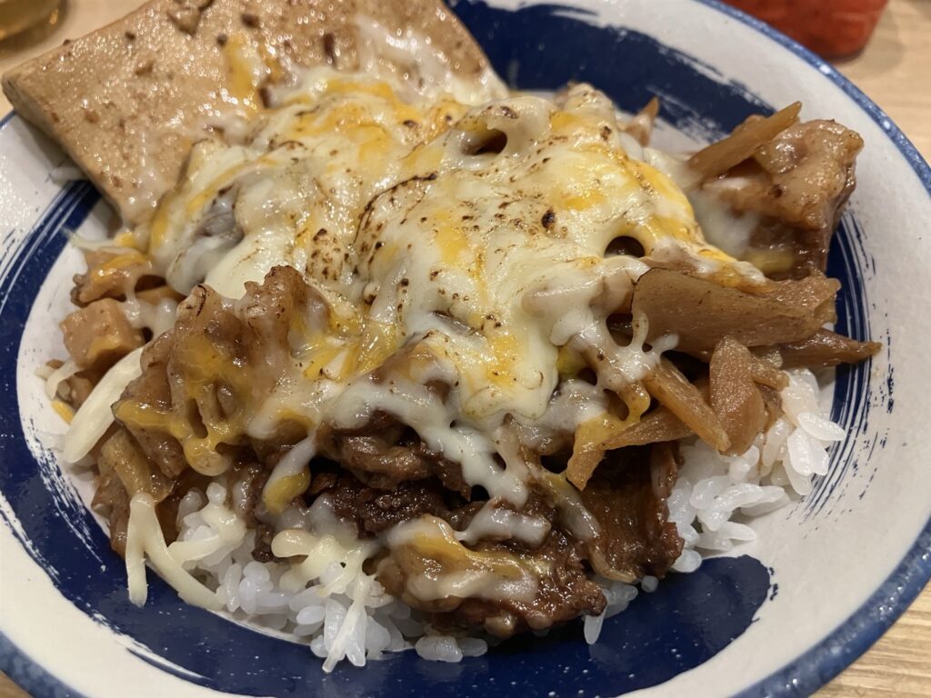 焼き目の付いた炙りチーズ
